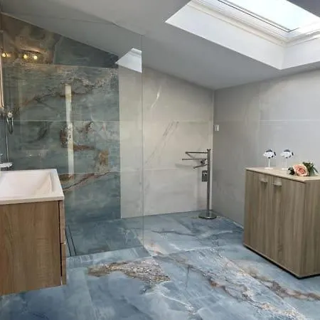 Windrose Fv 6_c_o_ Ruegenlotse شقة بينز